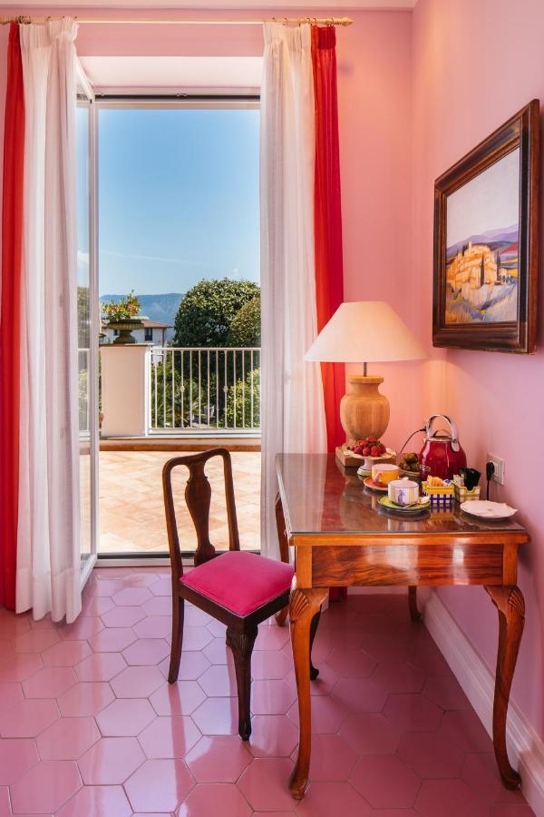 Boutique Hotel Don Alfonso 1890 산트아구타수이두에골피 외부 사진